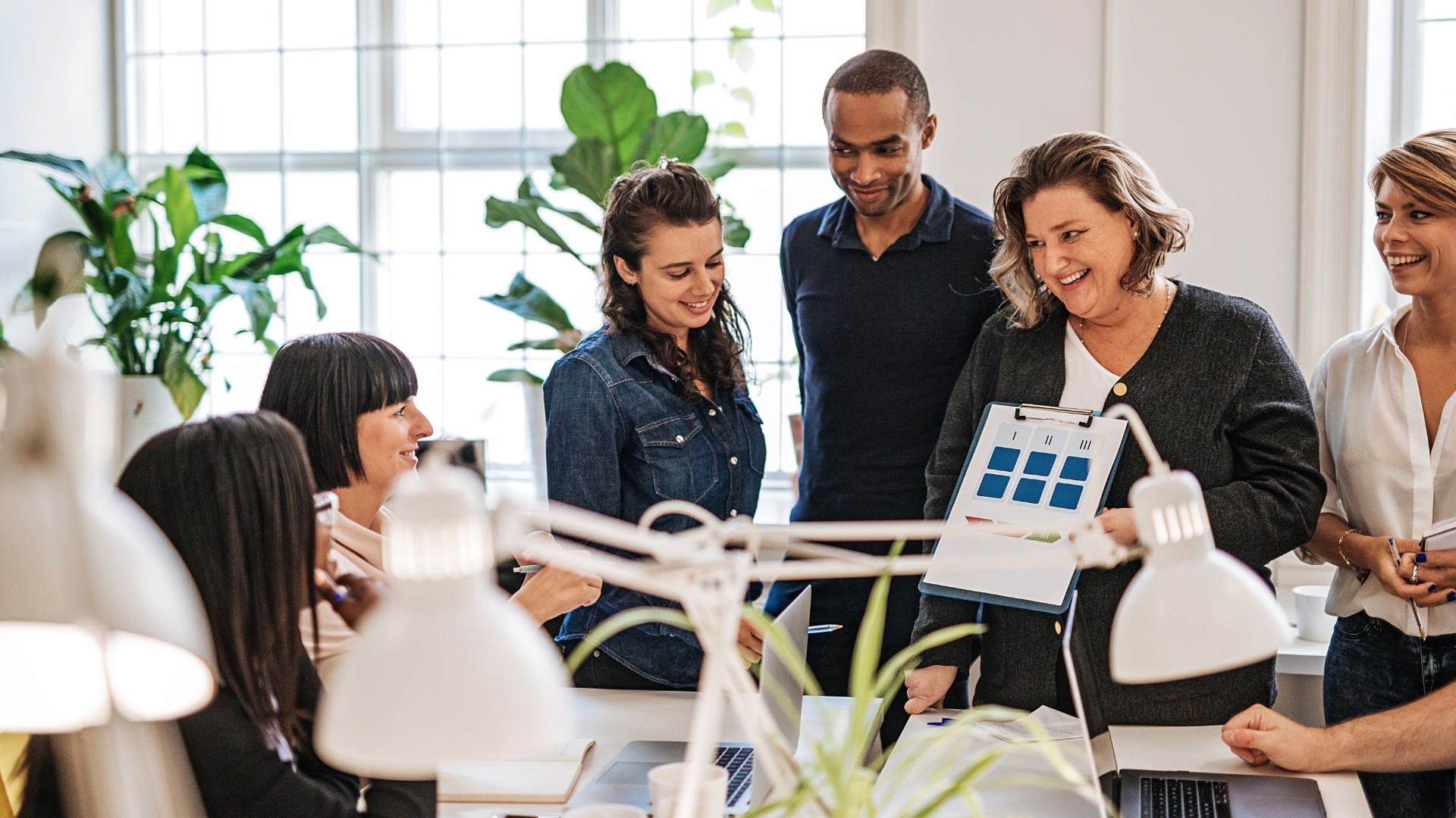 From Boardrooms to Global Conferences: Creating Seamless Solutions for Meetings and Events 